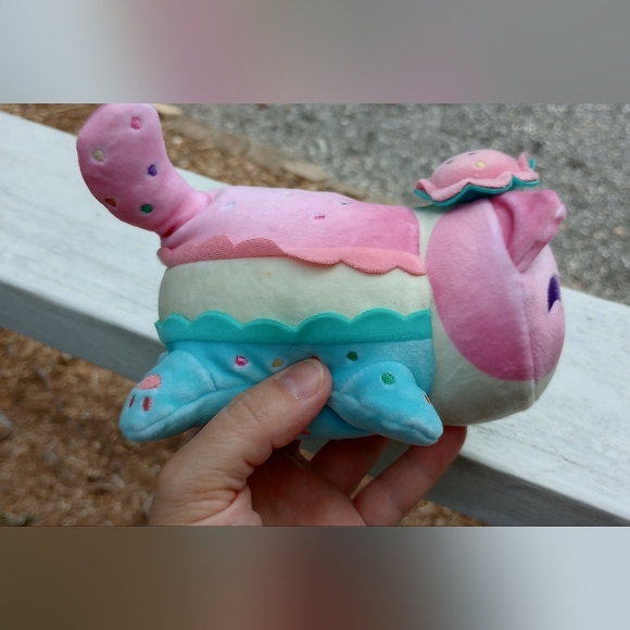 Aphmau Set of 3 Soda, Wolf, and Macaroon - Picture 11 of 13